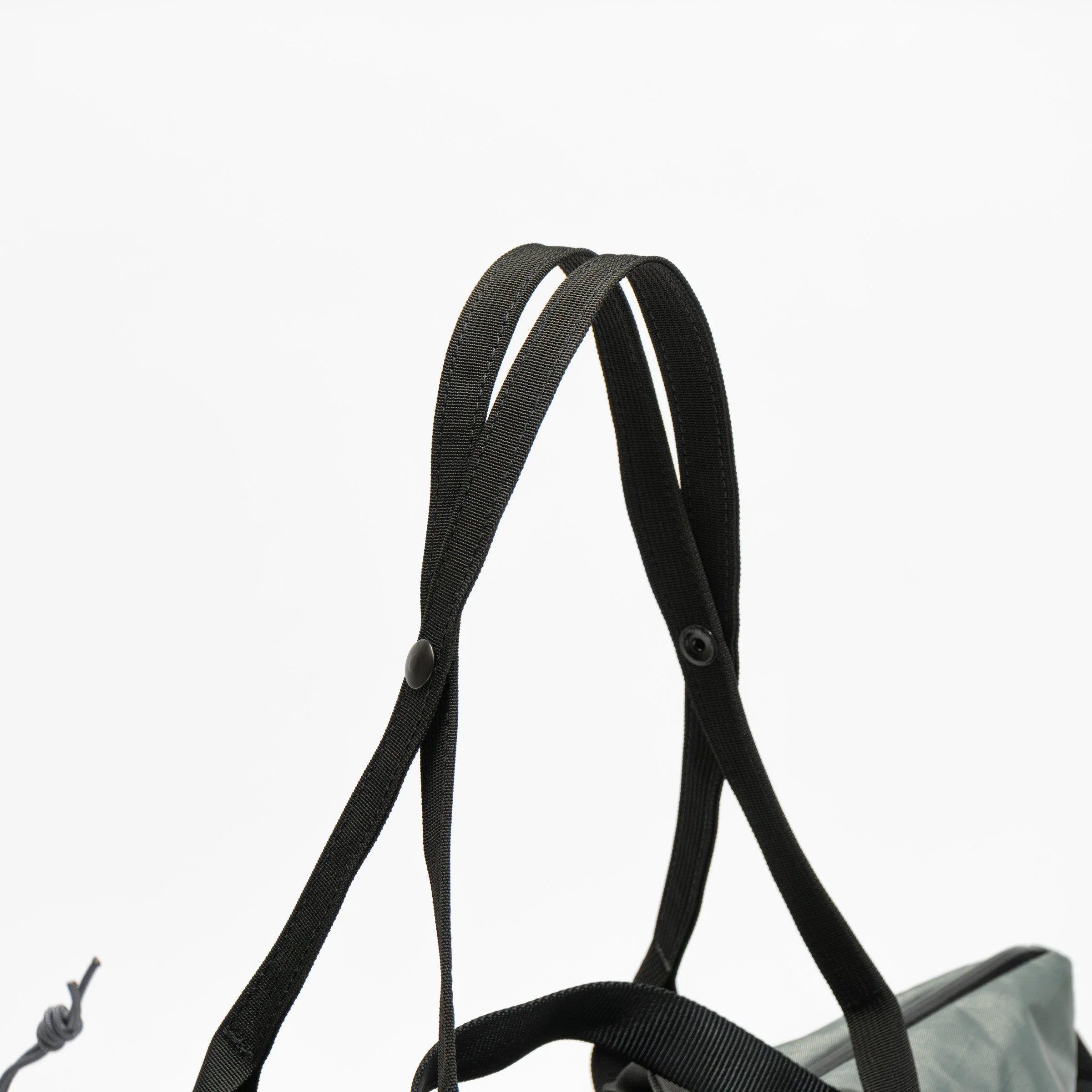 Zip Tote 28L - VX42 - 2 Colors — 1733